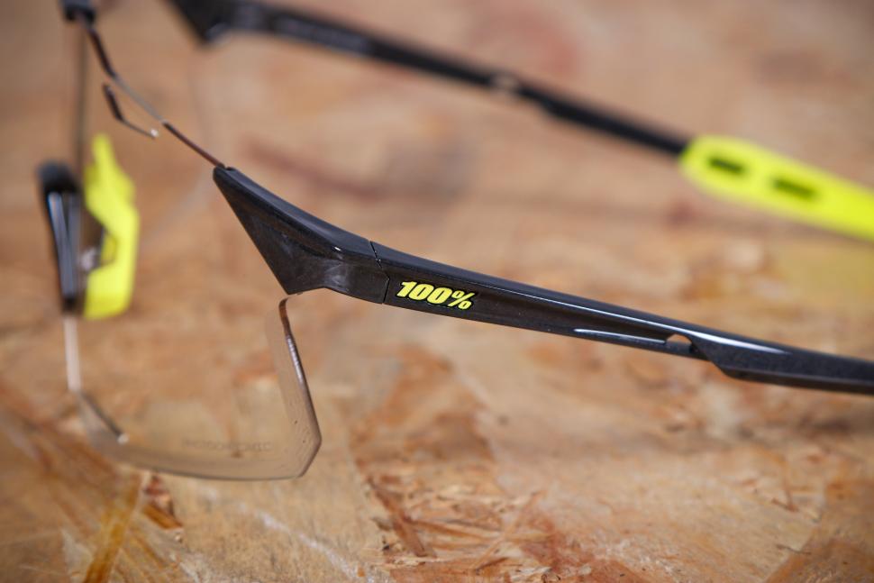 2024 100% Hypercraft glasses - logo.jpg