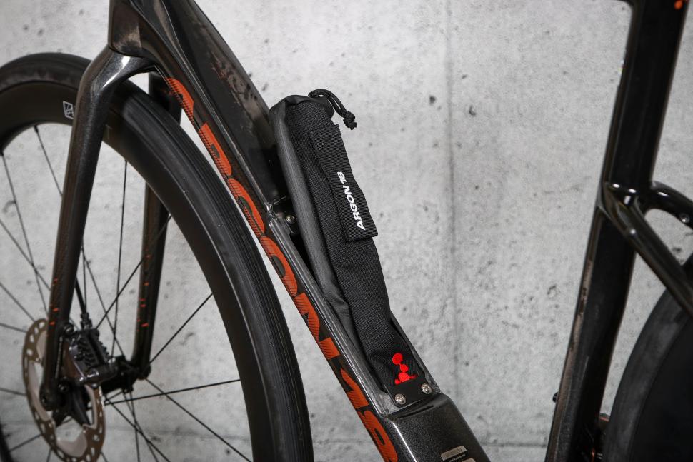 2024 Argon 18 Krypton Pro - down tube storage open 2.jpg