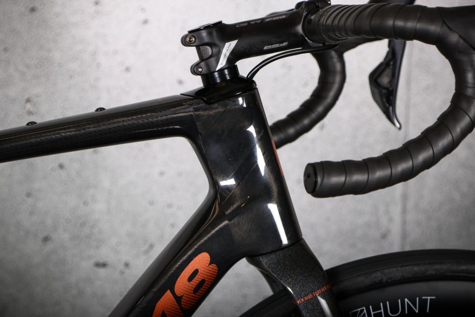 2024 Argon 18 Krypton Pro - head tube.jpg