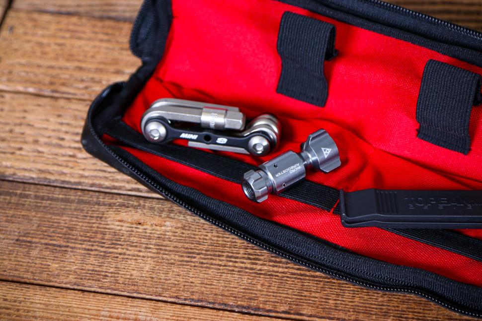 2024 Argon 18 Krypton Pro - tool bag 1.jpg