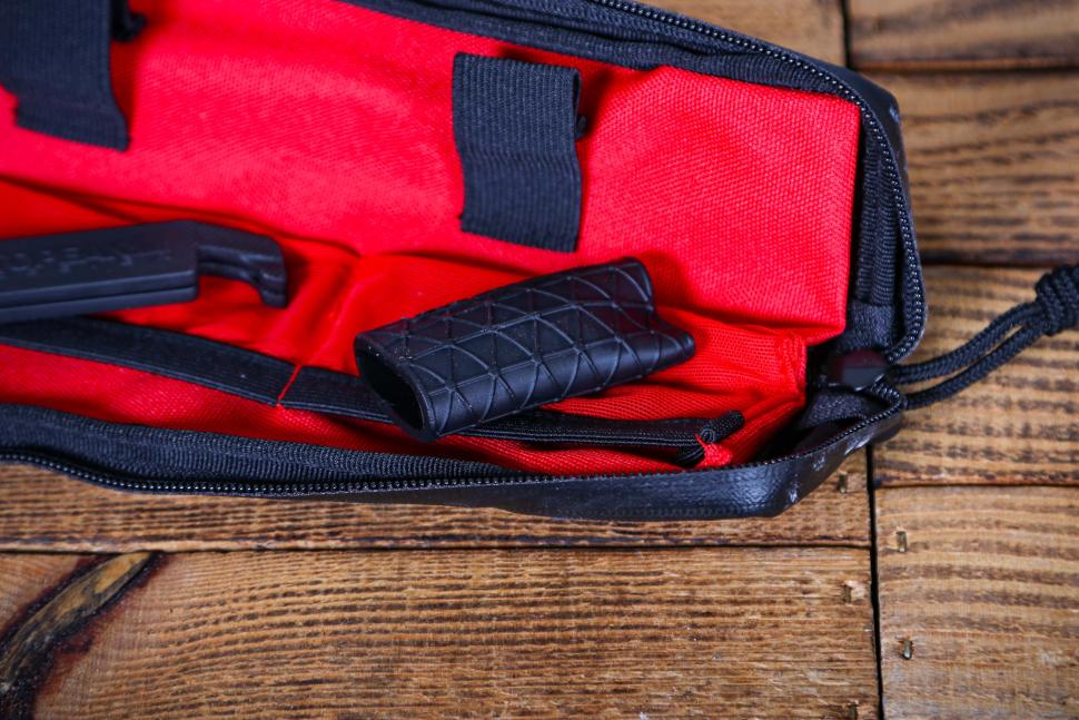 2024 Argon 18 Krypton Pro - tool bag 3.jpg