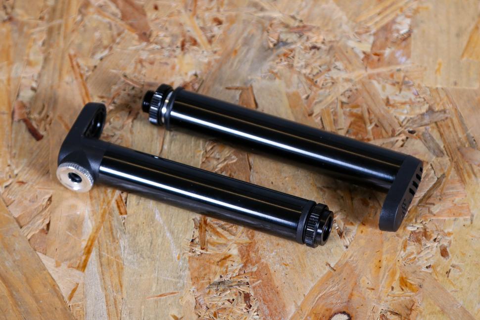 BBB DoubleShot Mini Pump Best for rear-pocket stowage