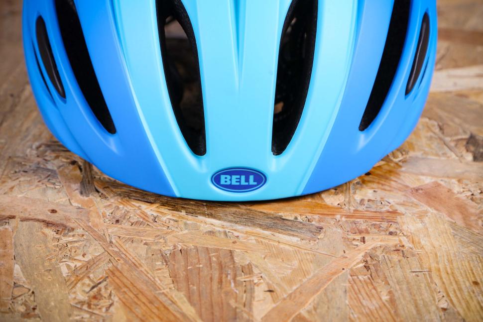 2024 Bell Avenue Mips Road Helmet - logo.jpg