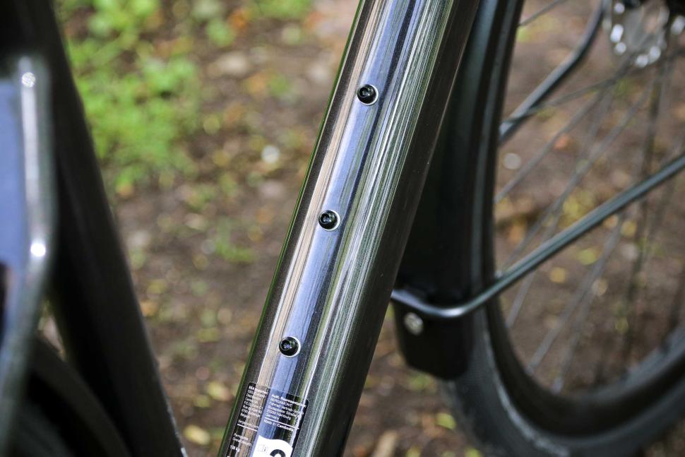 2024 Bergamont Grandurance RD Elite - down tube bosses.jpg