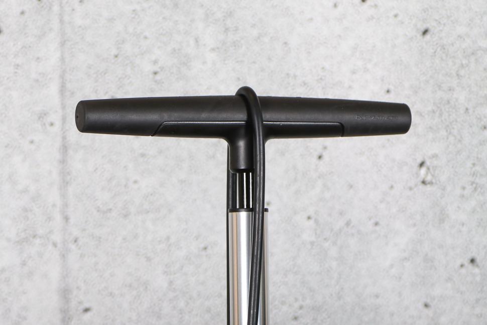 2024 Birzman The Pump with Helix II - handle.jpg
