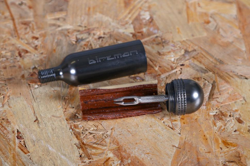 2024 Birzman Tubeless Repair Kit - 4.jpg