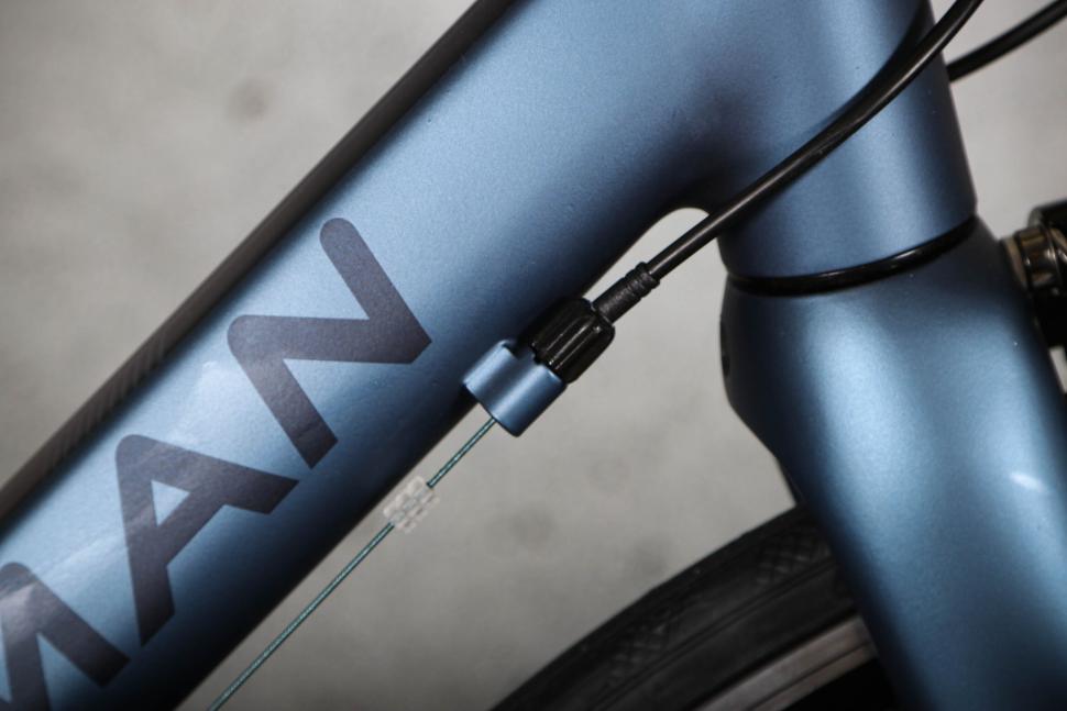 2024 Boardman SLR 8.6 - cable route.jpg