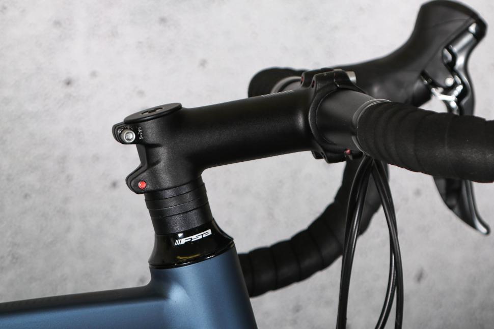 2024 Boardman SLR 8.6 - stem.jpg