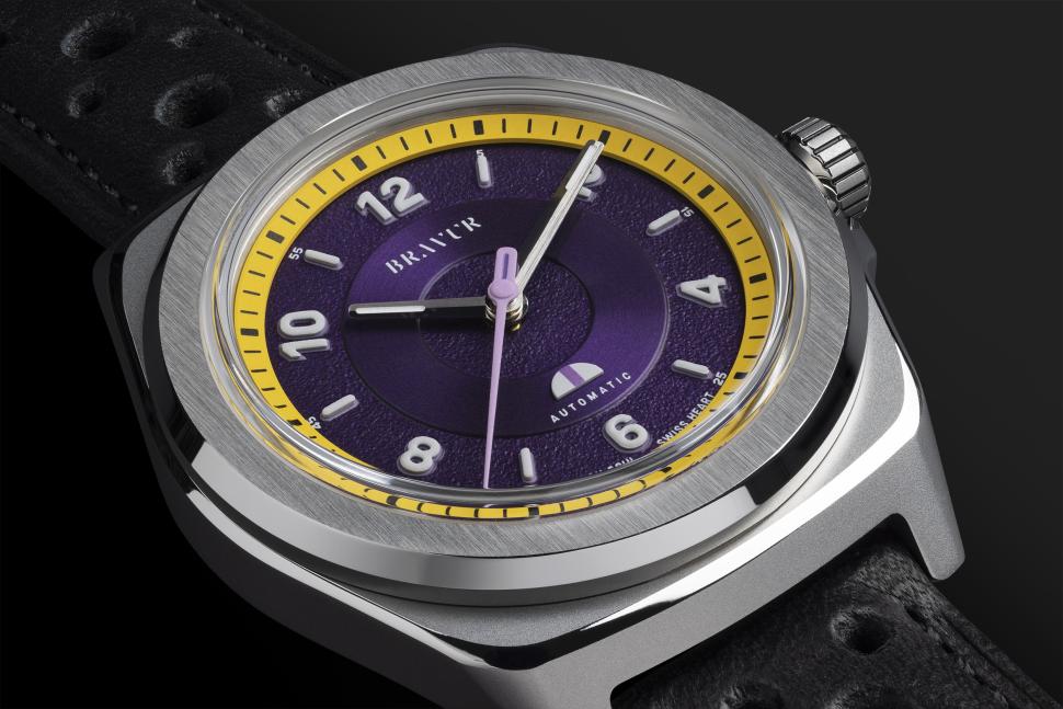 2024 Bravur Team Heritage watches MER - 1