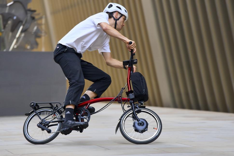 2024 Brompton Flame Lacquer - 1