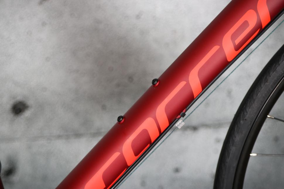 2024 Carrera Vanquish - downtube bosses.jpg