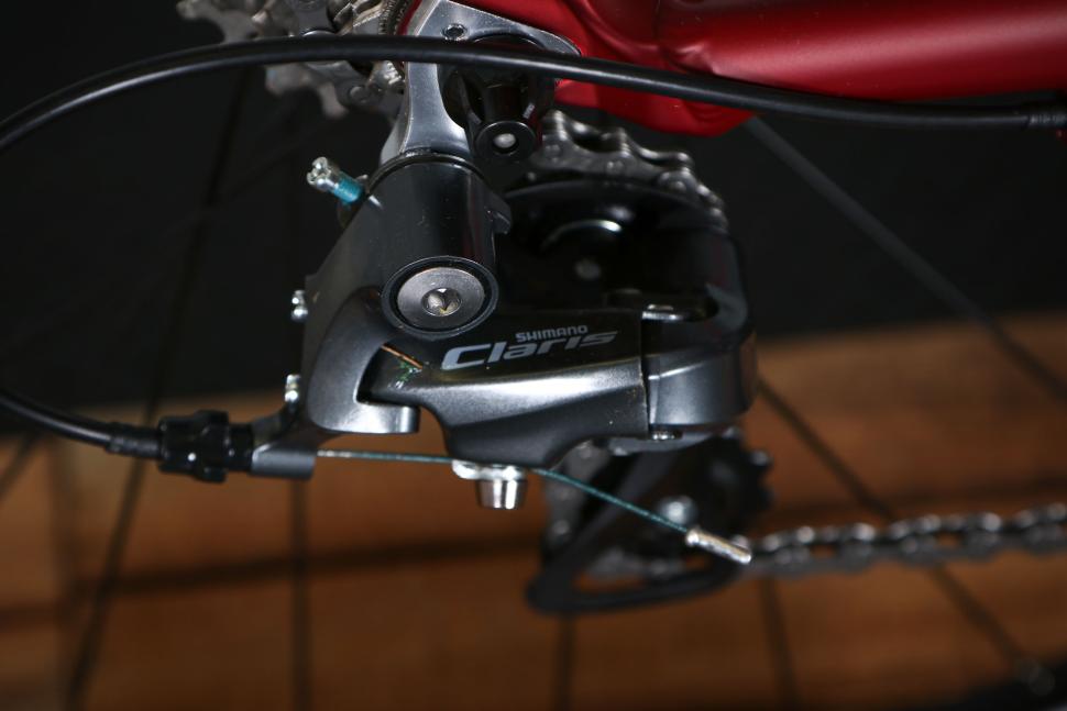 2024 Carrera Vanquish - rear mech 2.jpg