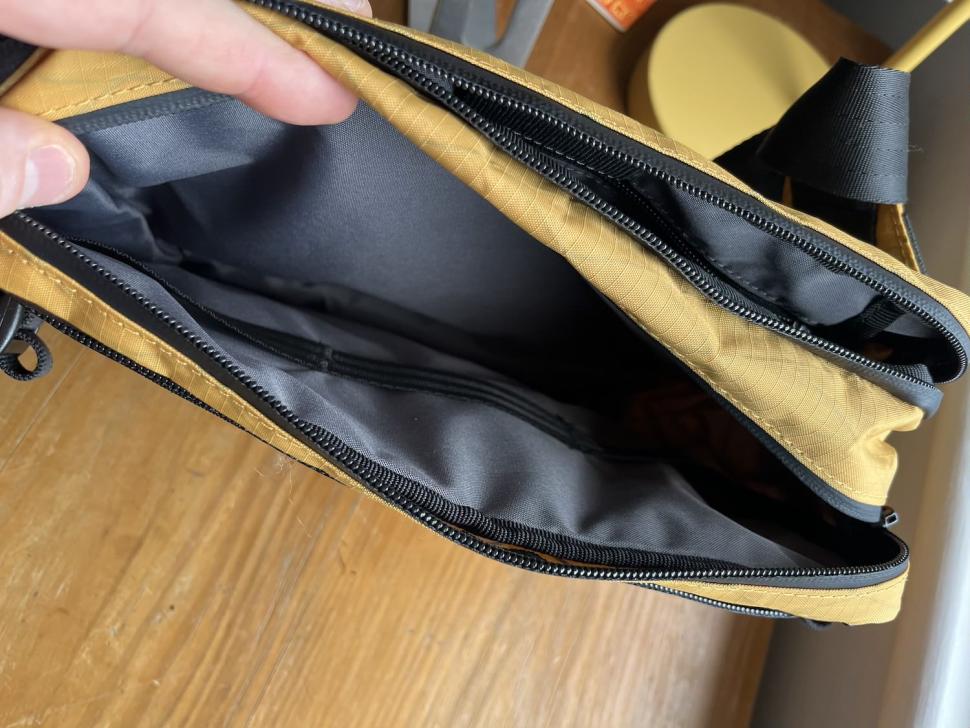 2024 Chrome Industries Tensile Sling 4.jpg