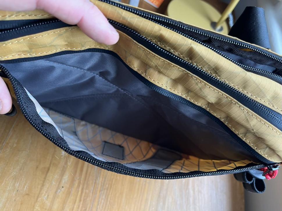 2024 Chrome Industries Tensile Sling 5.jpg