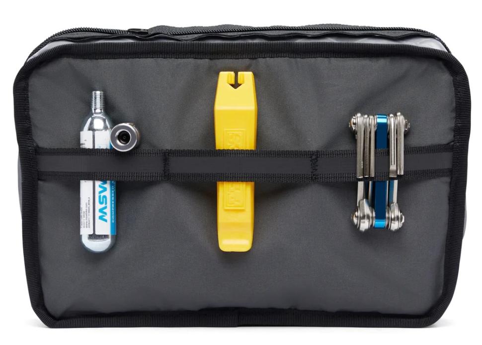 2024 Chrome Tensile Sling bag - 1 (1)