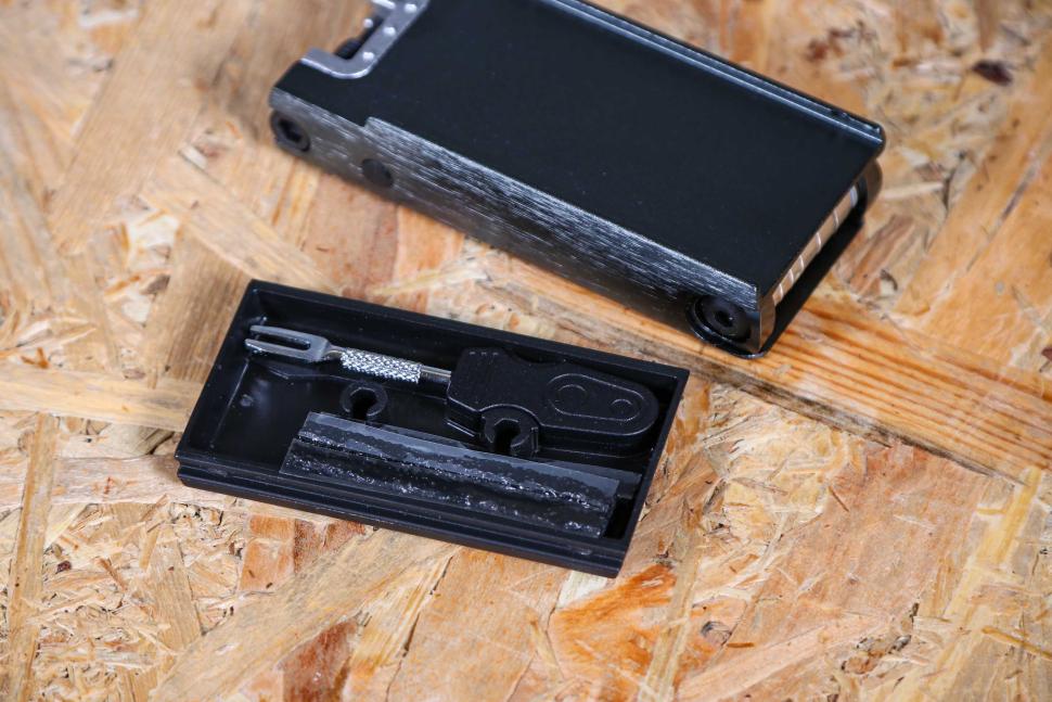 2024 Crankbrothers F16 multi tool - puncture plug tool.jpg