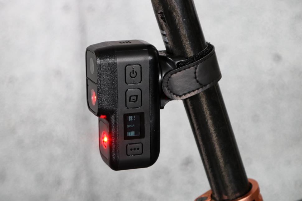2024 Cycliq Fly6 Pro - side.jpg