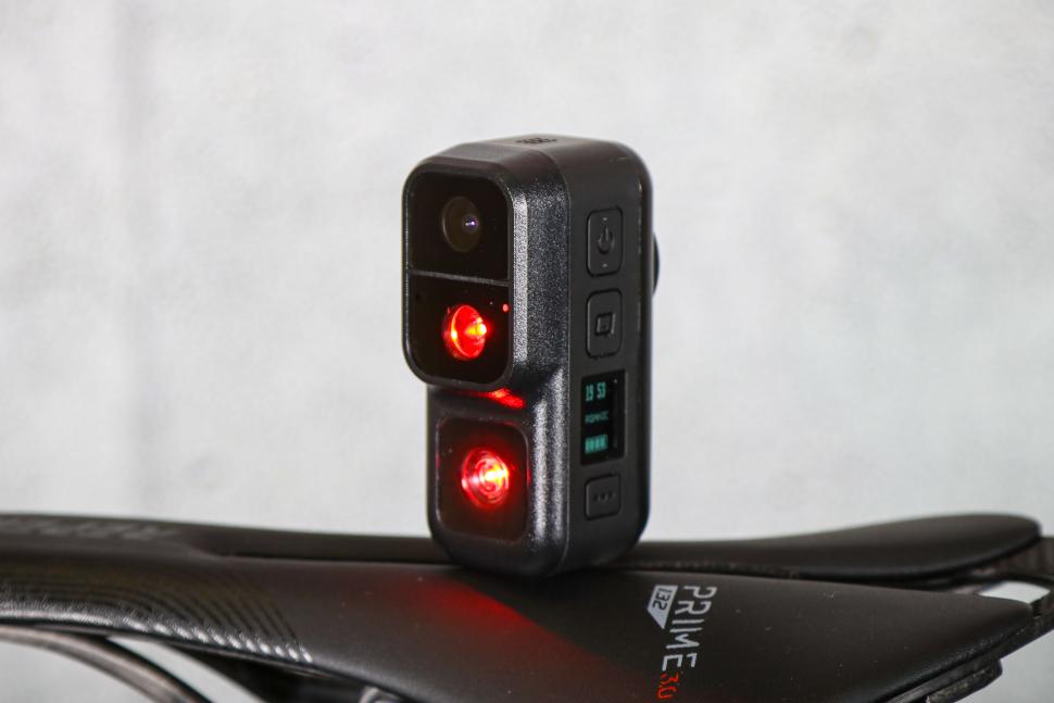 2024 Cycliq Fly6 Pro - unit front.jpg
