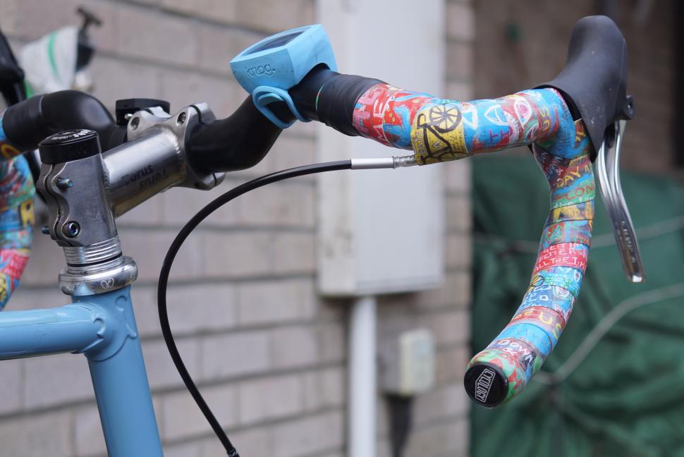 2024 Cycology 8 days Handlebar tape bar end plug.JPG