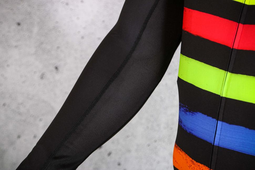 2024 Cycology Horizon Lightweight Long Sleeve Summer Jersey - mesh sleeve.jpg
