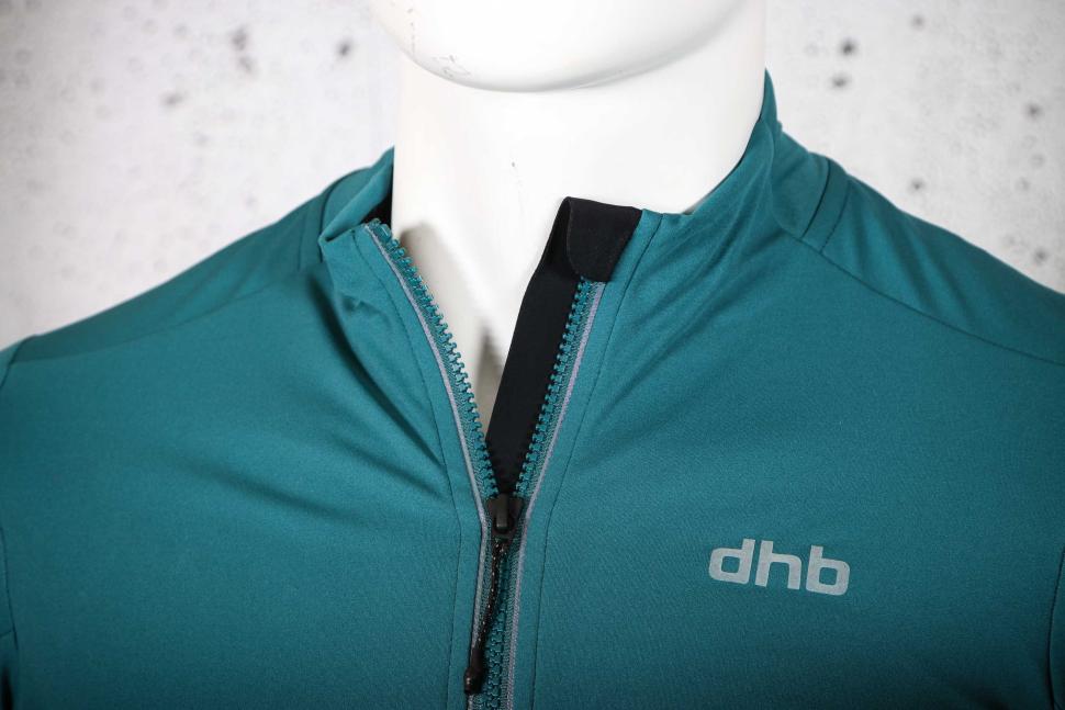 2024 dhb Aeron Lab Men's All Winter Polartec Jacket - collar 2.jpg