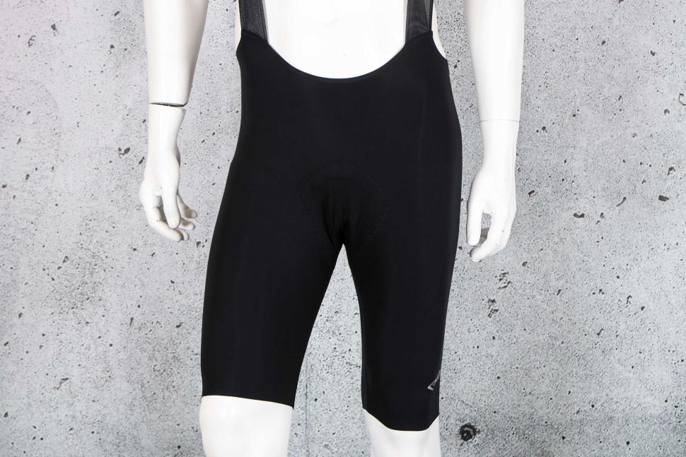 2024 EKOI SUPERSOFT Short Bib Shorts Black - leg front.jpg
