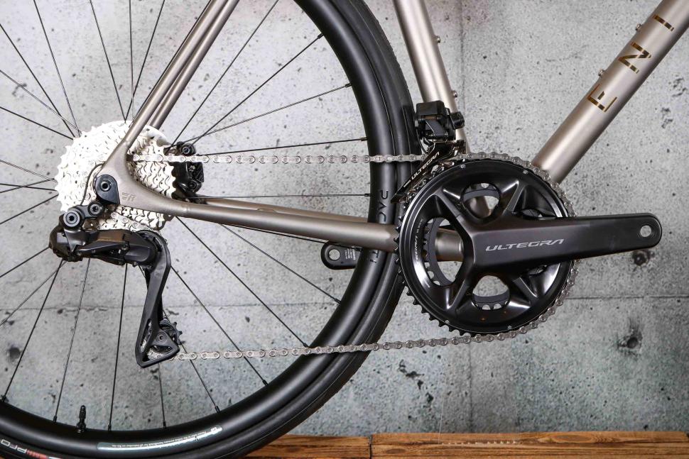 2024 Enigma Eikon - drivetrain.jpg
