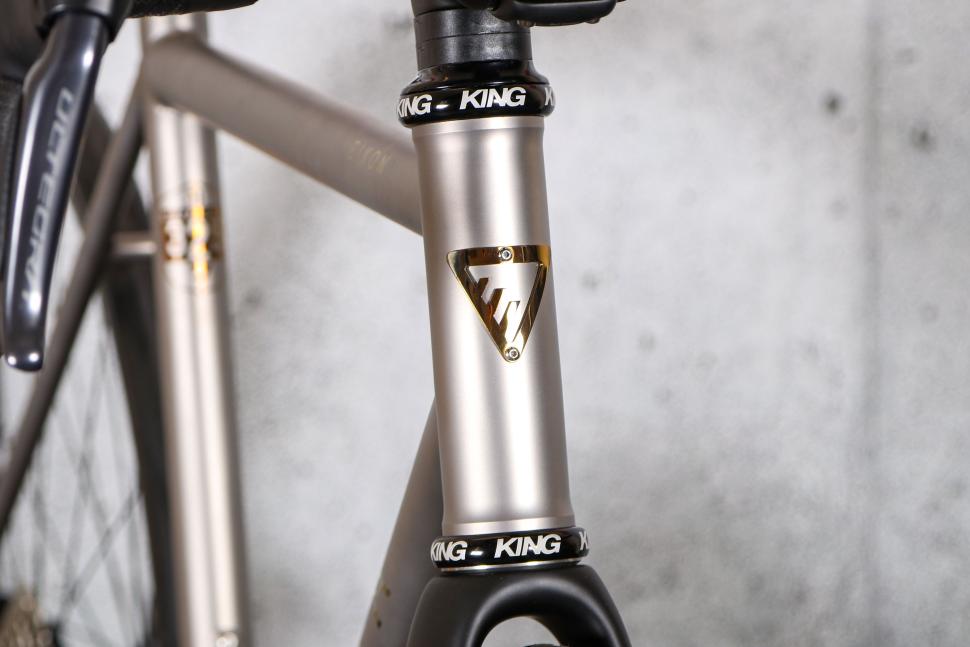 2024 Enigma Eikon - head tube badge.jpg