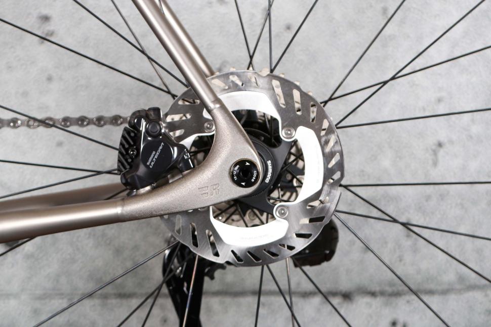 2024 Enigma Eikon - rear disc brake.jpg