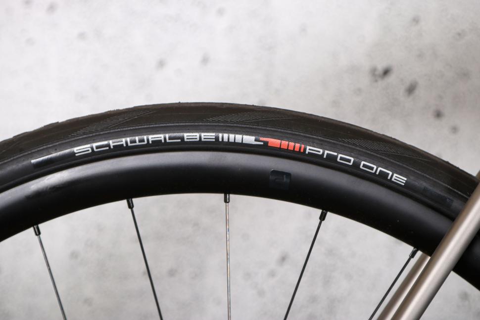 2024 Enigma Eikon - tyre.jpg