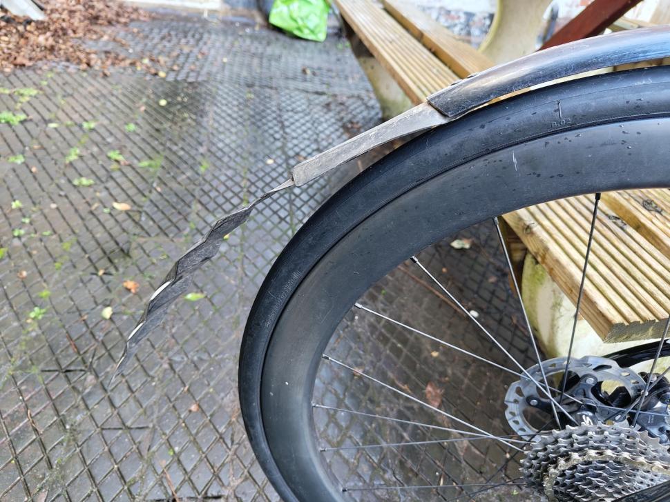 2024 Feathertail Mudguard Extension Right.jpg