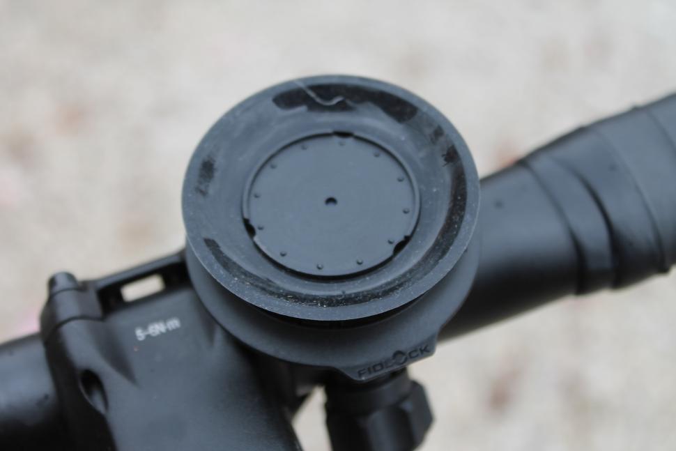 2024 Fidlock Vacuum Phone Holder system - 2.jpeg