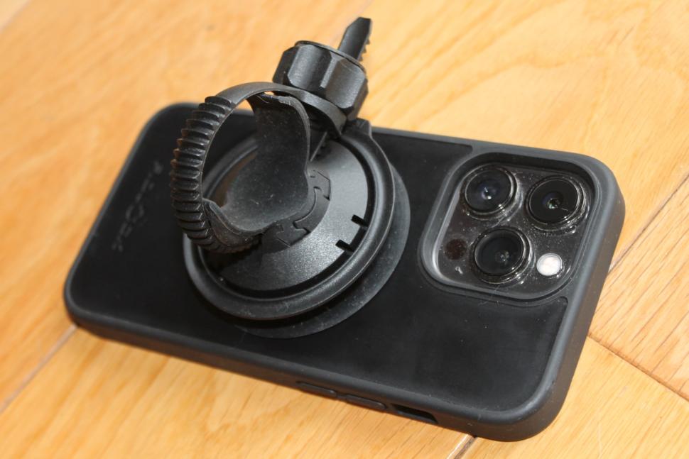 2024 Fidlock Vacuum Phone Holder system - 6.jpeg