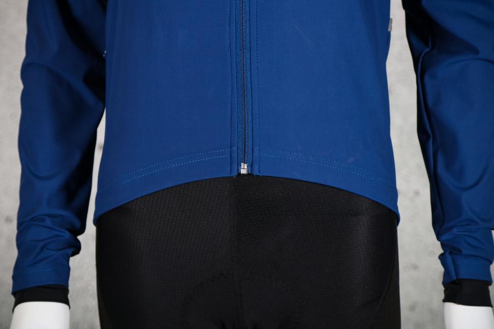 2024 Galibier Female Specific Route Training Jacket - hem.jpg