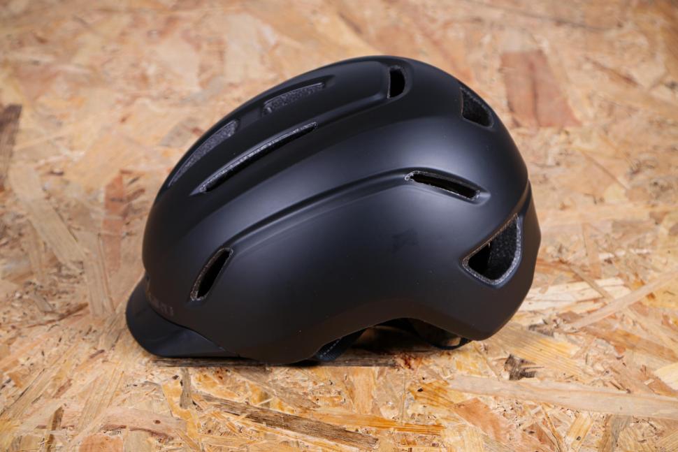 2024 Giro Caden II Urban Helmet - side.jpg