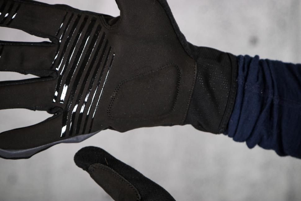 2024 GripGrab Hurricane 2 Windproof Spring-Autumn Gloves - palm detail.jpg