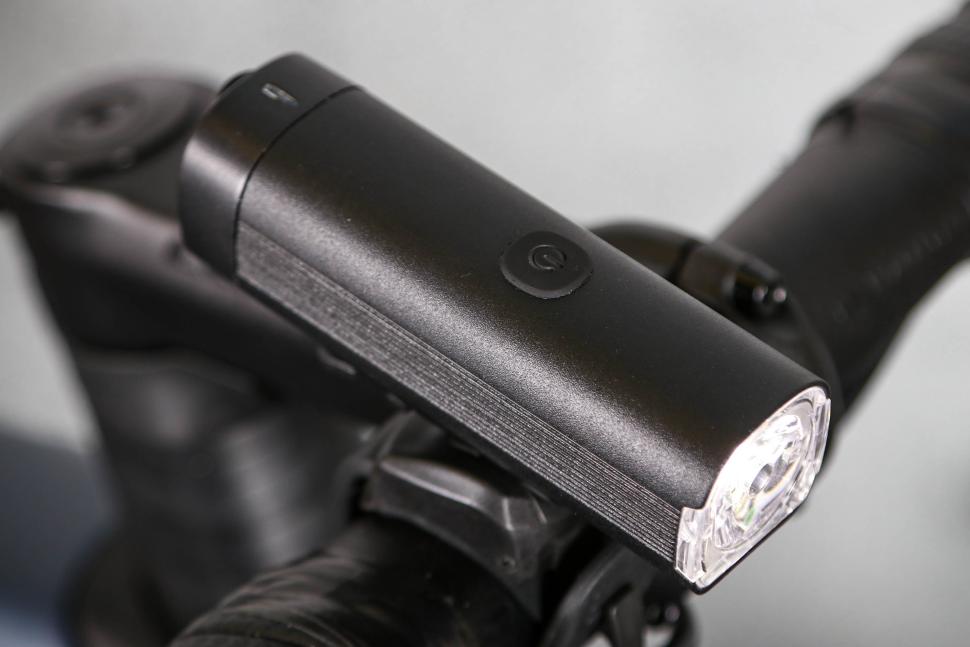 2024 Infini KOR 800 Front Light - top.jpg