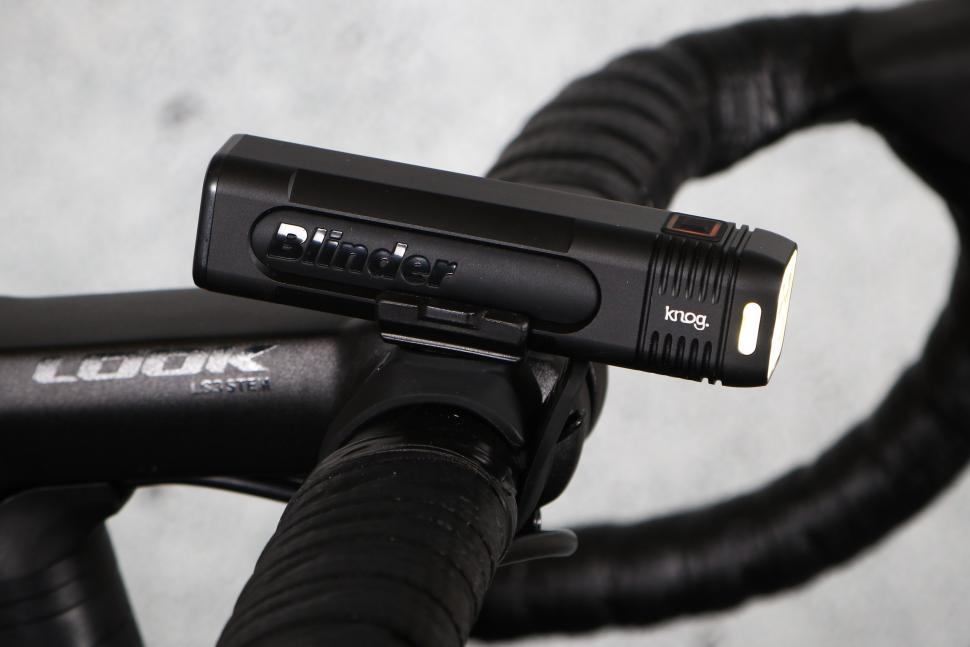 2024 Knog Blinder Pro 600 - side.jpg