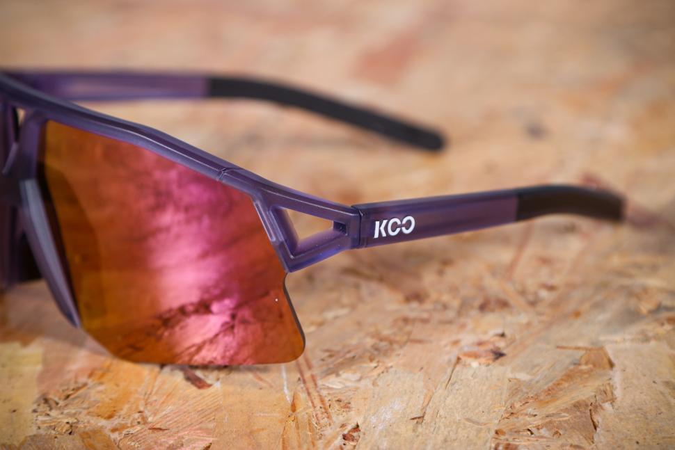 2024 Koo Eyewear Hype sunglasses - hinge.jpg