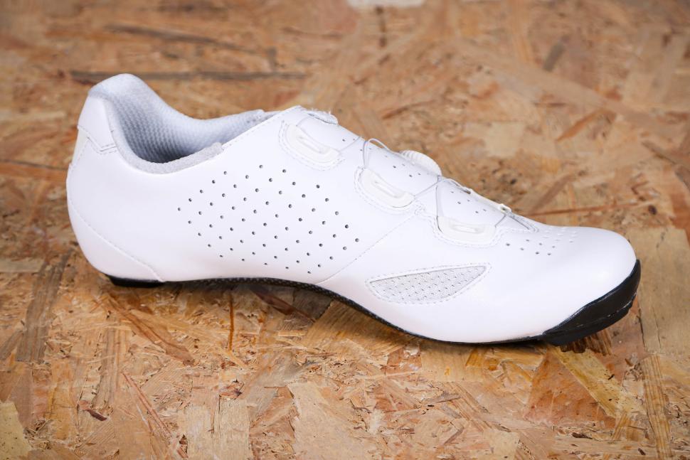 2024 Lake CX239 - instep.jpg