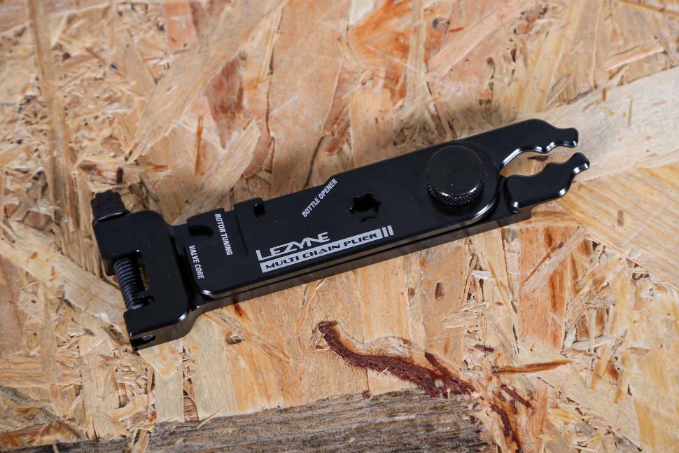 2024 Lezyne Multi-Chain Pliers.jpg