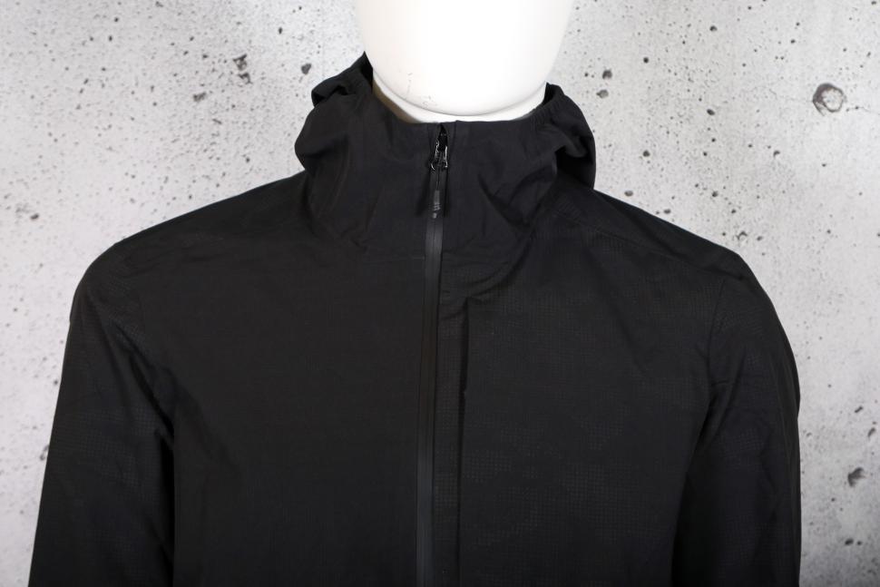 2024 Madison Roam Men's Stellar Tech 2-Layer Waterproof Jacket - chest.jpg