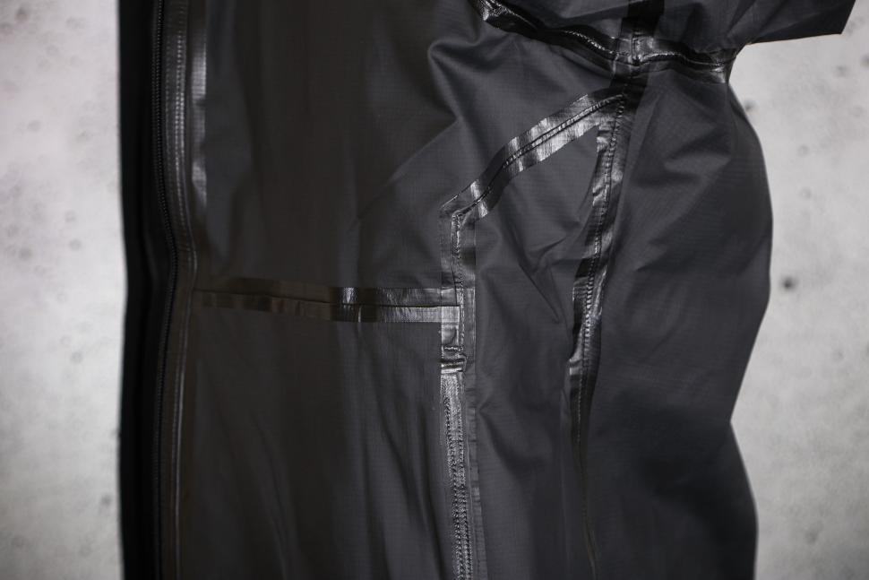 2024 Madison Roam Men's Stellar Tech 2-Layer Waterproof Jacket - taped seams.jpg