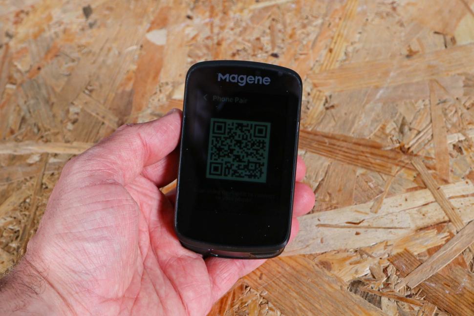 2024 Magene C606 Smart GPS Bike Computer - front.jpg