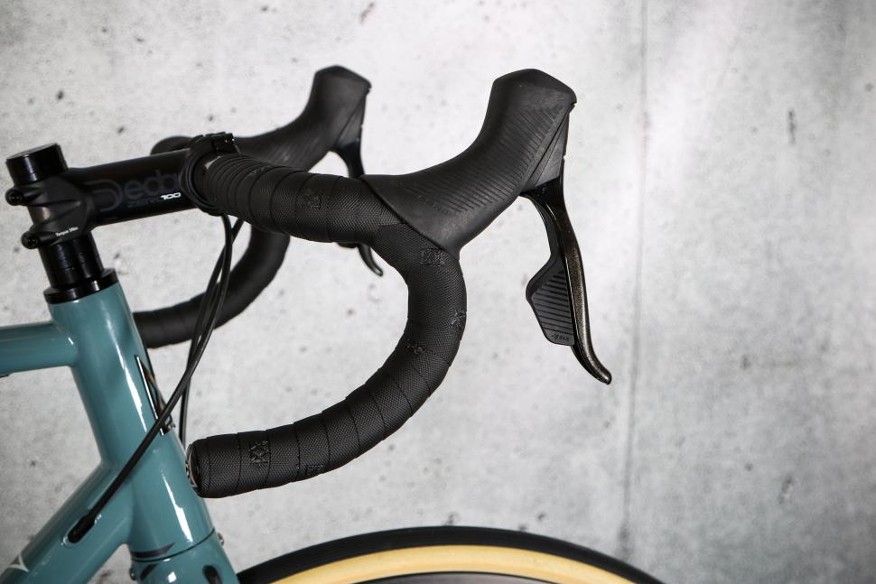 2024 Mason Cycles Resolution 3 SRAM Force - drop bar.jpg