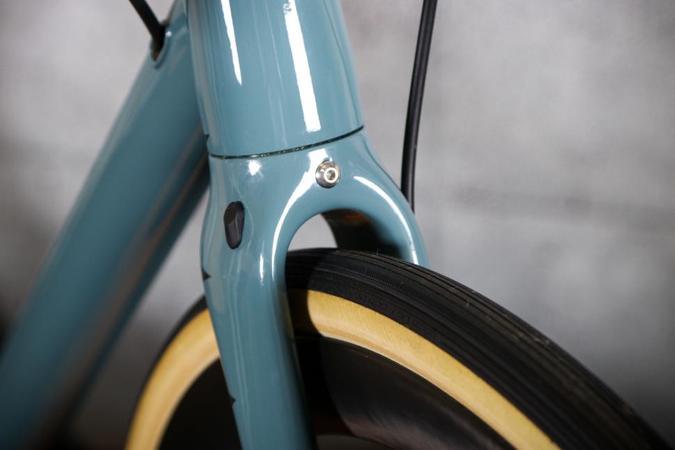 2024 Mason Cycles Resolution 3 SRAM Force - fork clearance.jpg