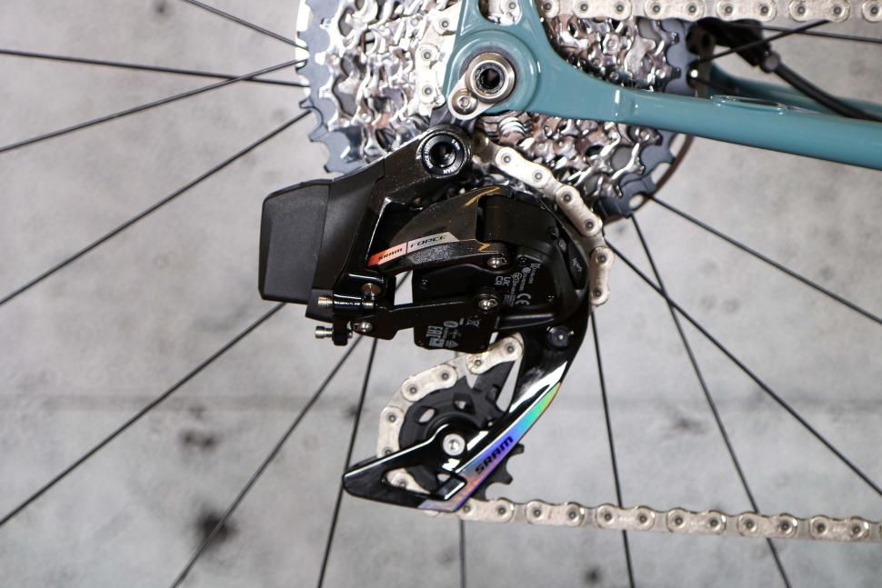 2024 Mason Cycles Resolution 3 SRAM Force - rear mech.jpg