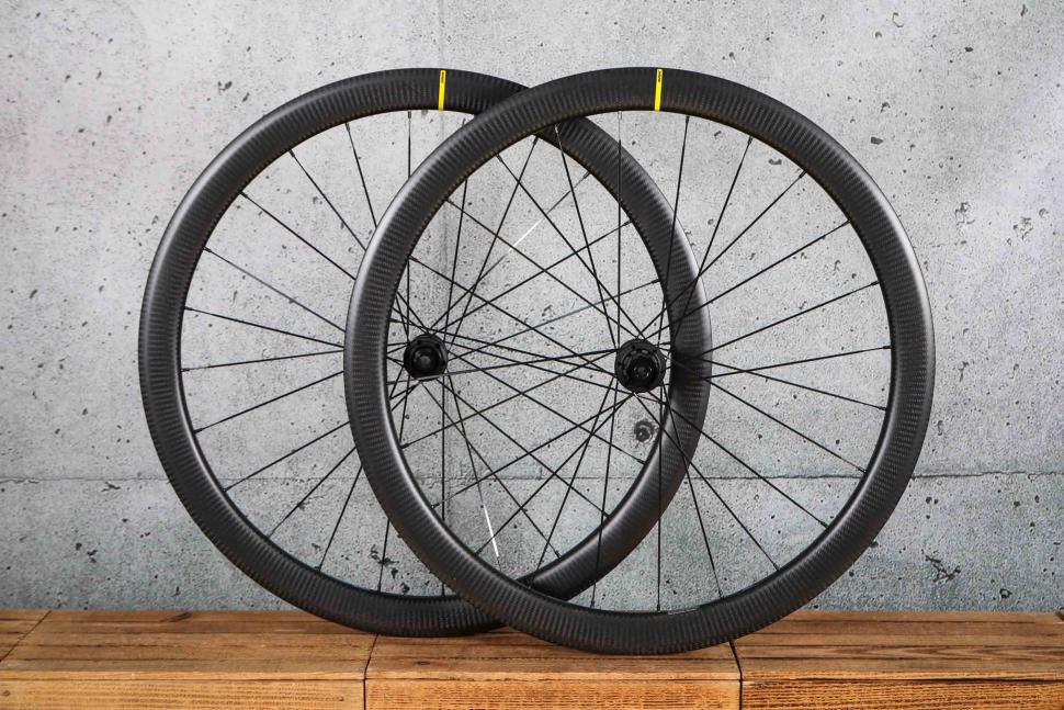 2024 Mavic Cosmic SL 45 Disc.jpg