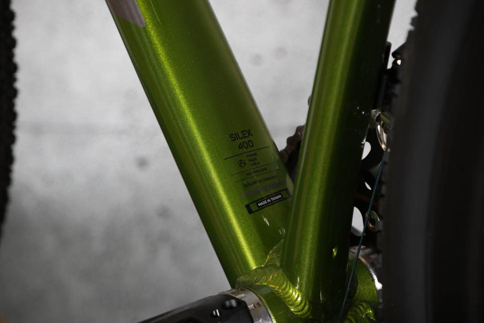 2024 Merida Silex 400 - down tube detail.jpg