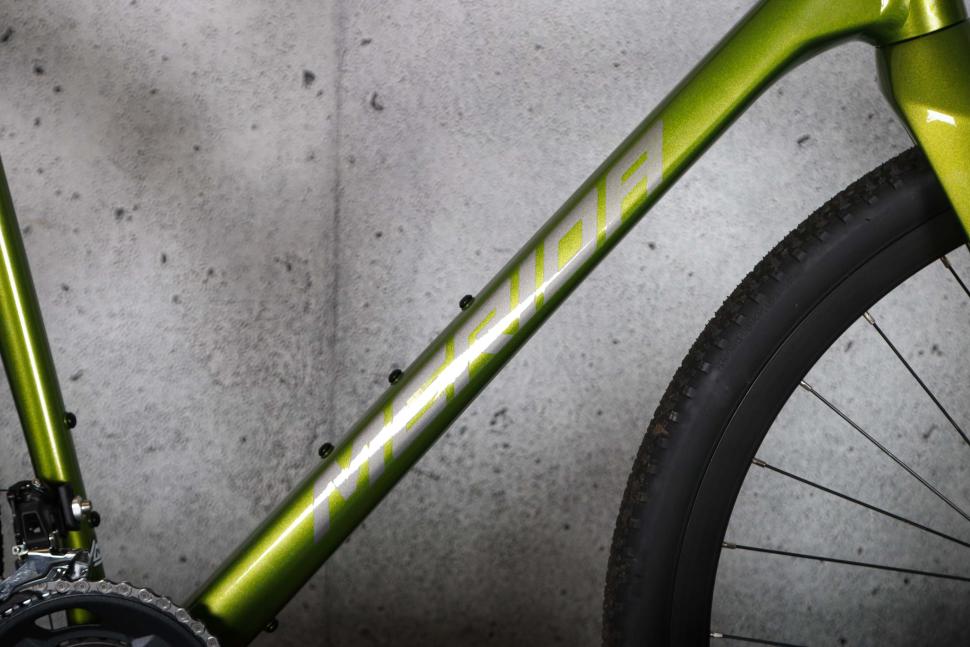 2024 Merida Silex 400 - down tube.jpg